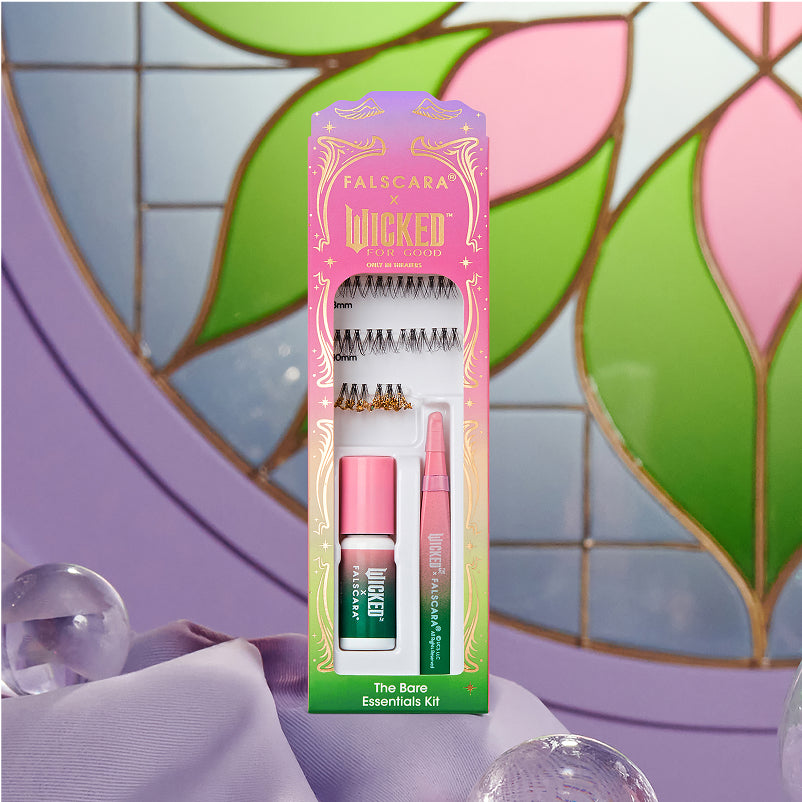 Falscara Wicked Lash Good The Bare Essentials Kit with false lashes and applicator